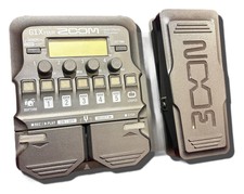 ZOOM G1X FOUR Multi-Effects Processor Pedal 2438 Tested Works
