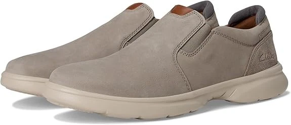 Mocassino Clarks da uomo Bradley Ease grigio chiaro in nabuk Bradley Ease taglia 9