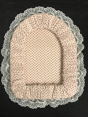 Vintage Handmade Padded Fabric Picture Frame Red Hearts with Lace Trim
