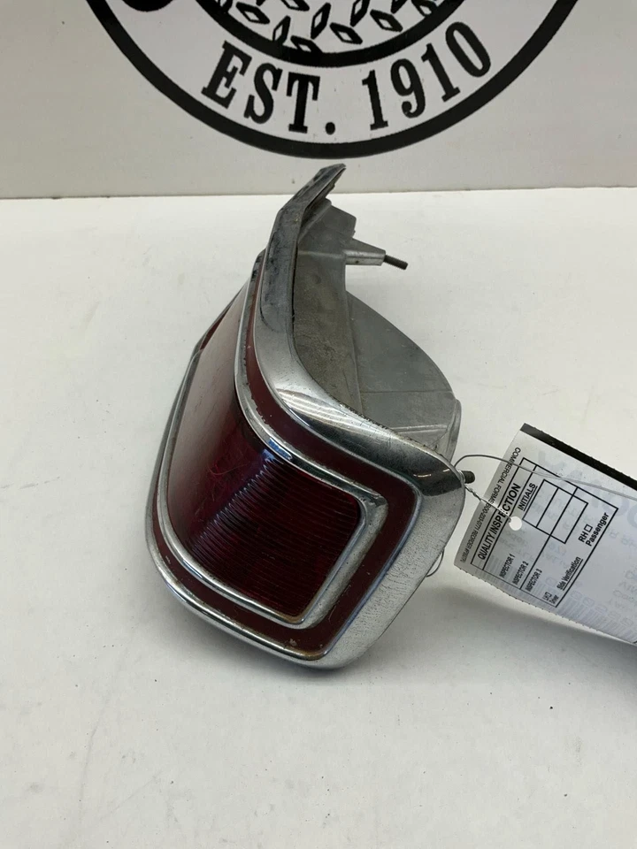 Tail Light Assembly PLYMOUTH VALIANT Right 71 2 DR - Image 2 of 4