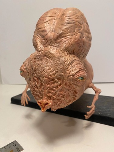 Dune David Lynch Guild Navigator Movie Prop Maquette - Picture 5 of 6