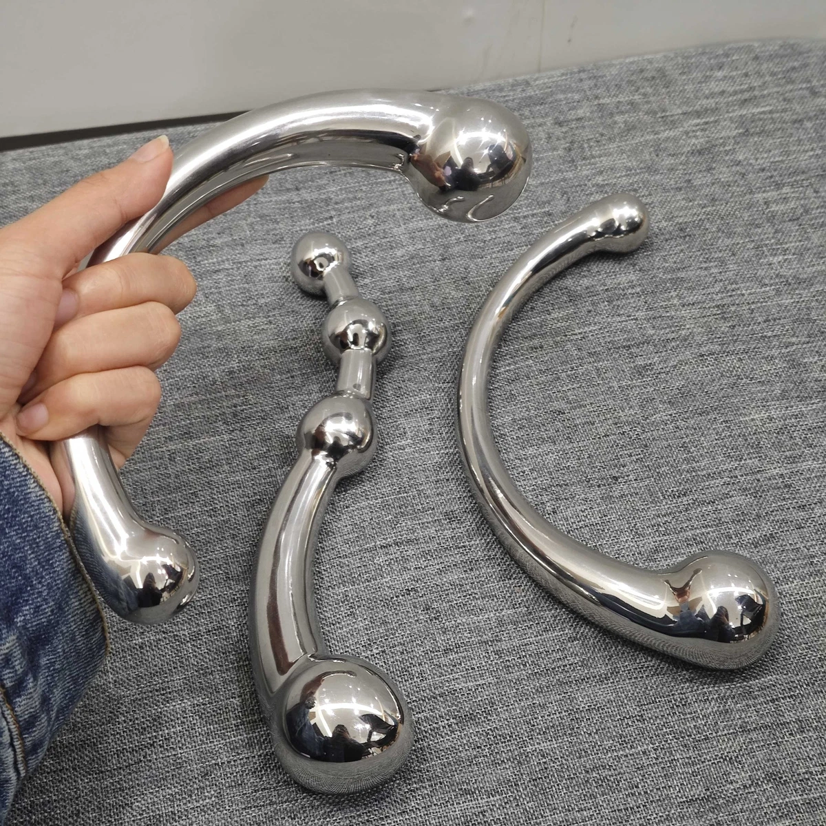 sex spielzeug lesben Stahl-Dildos & Buttplugs – Kalt, hart & intensiv