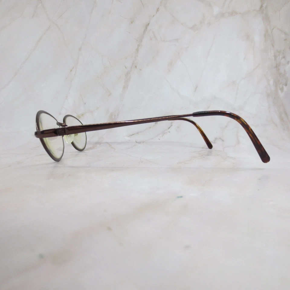 Marco de gafas Fendi F76 Cappuccino para hombre marrón pulido ovalado borde completo 50-18-130 Foto 3 de 4