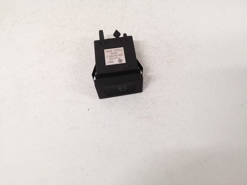 Interrupteur De Dégivrage Pare-Brise Pour Volkswagen Passat 1989 - Réf. 55959621 - Occasion