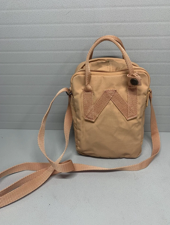 卓越 CONDTN-Fjallraven Kanken 迷你背包 - 桃色 — 第 3/4 张图片