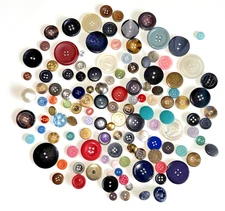 Mixed Lot of Vintage Plastic & Metal 2 & 4 Hole & Shank Buttons Crafts Sewing