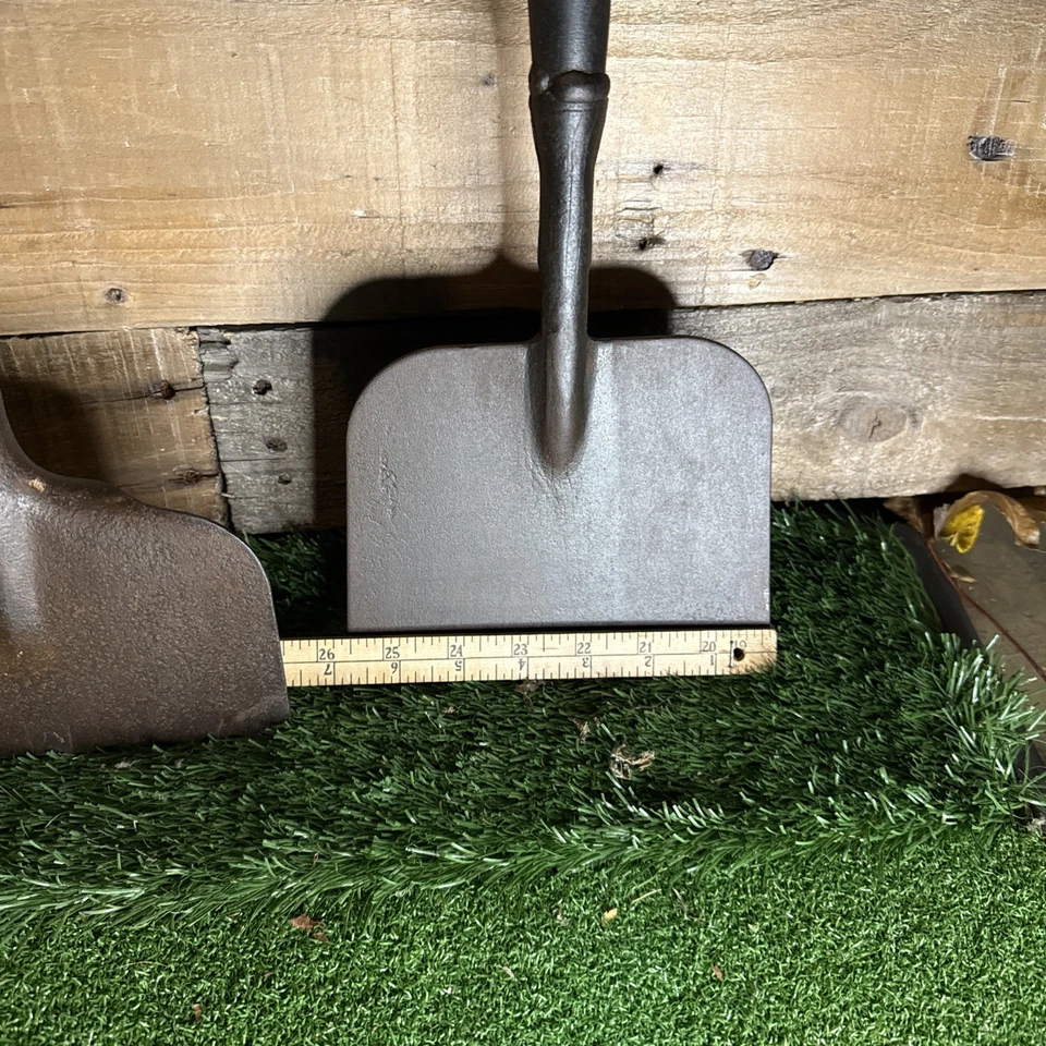 Lote de 2 cabezales de pala de ceniza de carbón vintage • Herramienta industrial de metal para decoración Foto 3 de 4