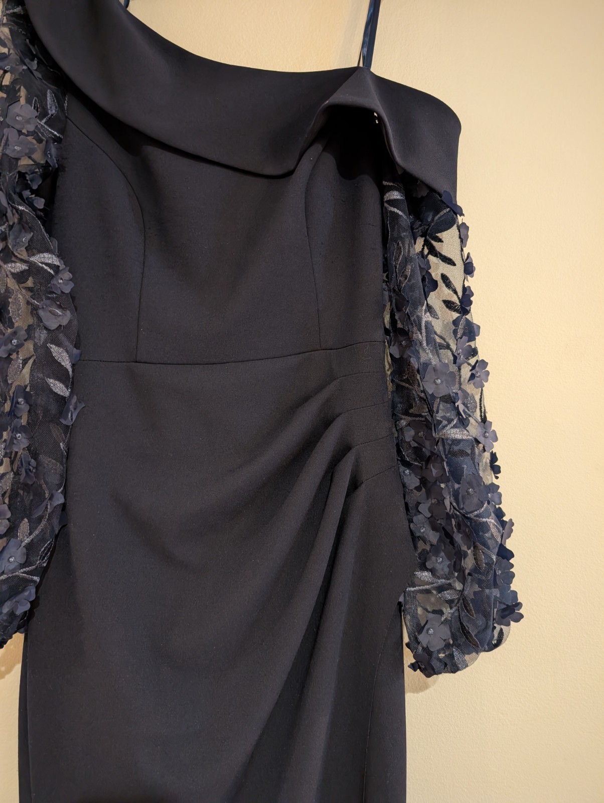 Xscape Size 8 Navy Blue Floral Applique Long Sleeve Gown Dress