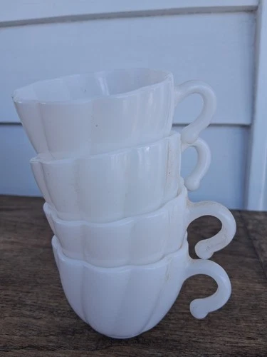 4 Vintage Hazel Atlas alpine  Milk Glass Swirl Punch Bowl Replacement Glass Cups