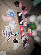 Zuru Mini Brands Fashion Iconic Series 3, Purses, Shoes, Hats, Branded Stickers