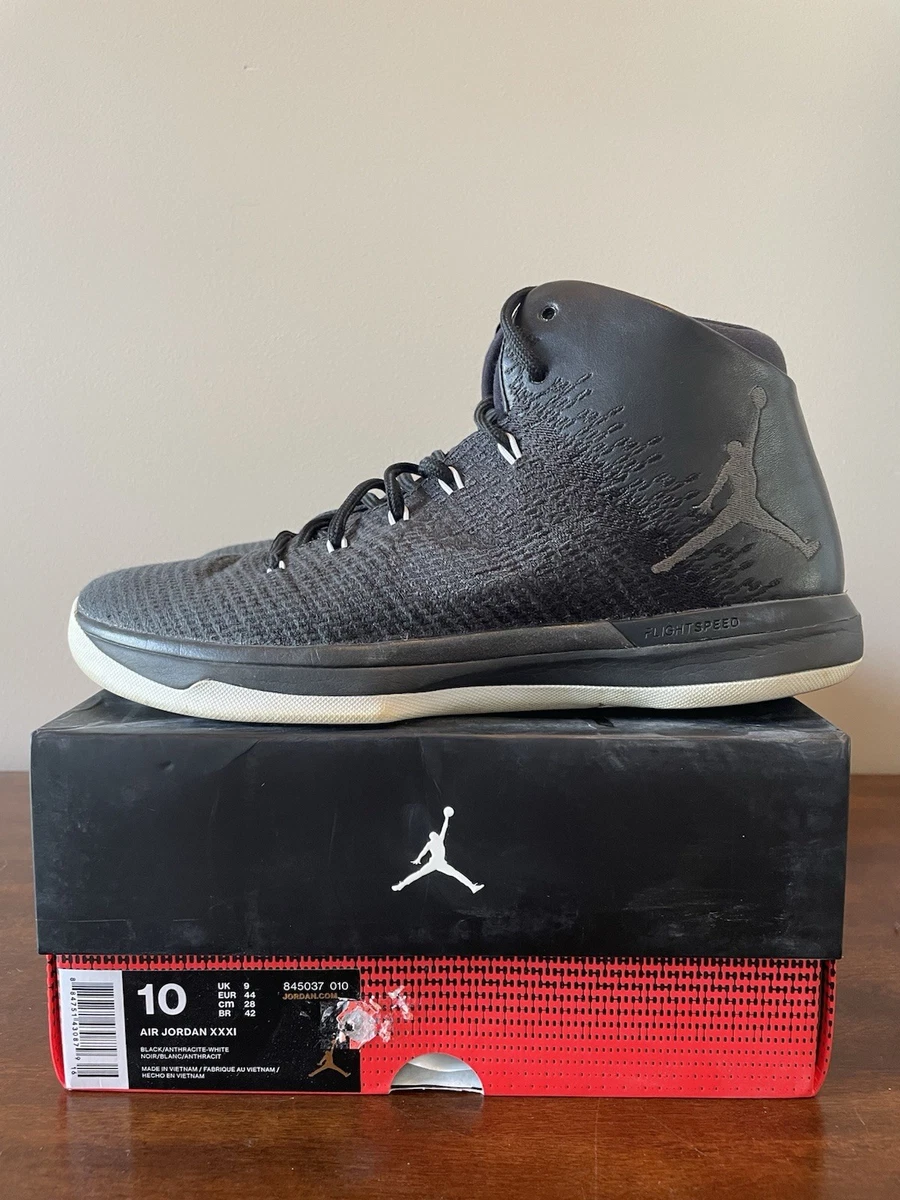 Air Jordan 31 \'Black Cat\' M Size 9 Red & Black with white soles. Jordan 31  main image 4