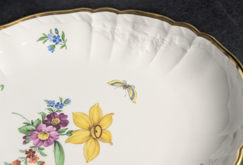 Plato ovalado KPM Alemania porcelana botánico borde dorado rococó 10,5 pulgadas - Imagen 6 de 12