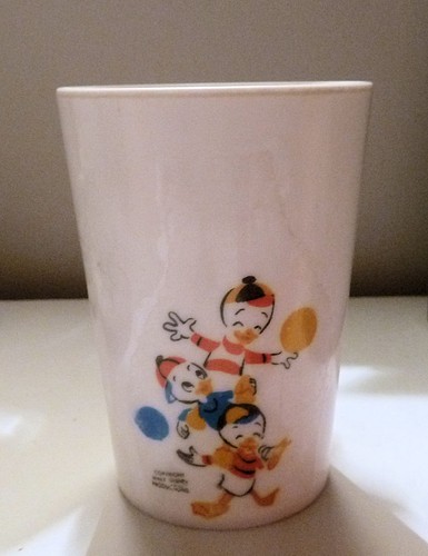 Disney Sammeltasse Plastik 70er Jahre DONALD DUCK Neffen Hughie Dewie Louie - Bild 1 von 2