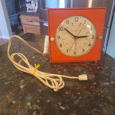 1946-1948 Vintage ORANGE General Electric Chef Clock w/ Timer Model 2H18 Tested