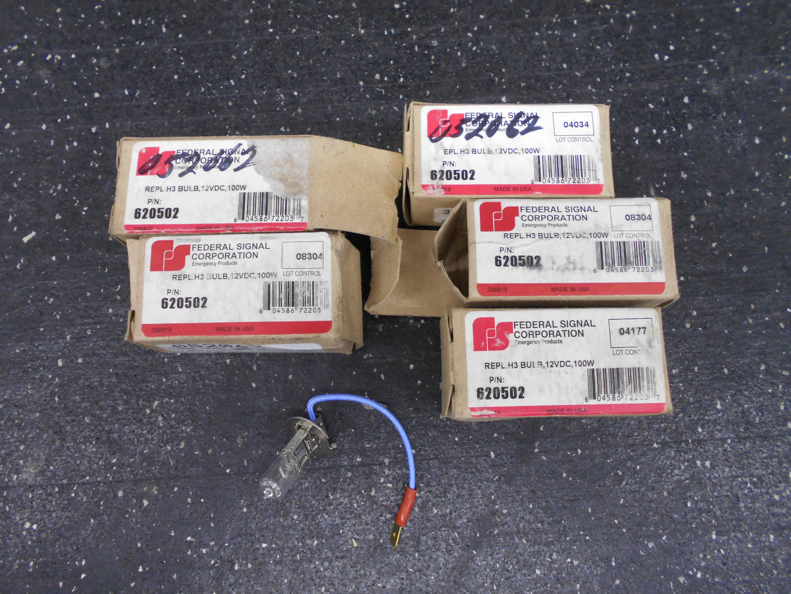 LOT OF 5 FEDERAL SIGNAL CORPORATION 620502 REPLACEMENT HR BULB 12VDC 100W