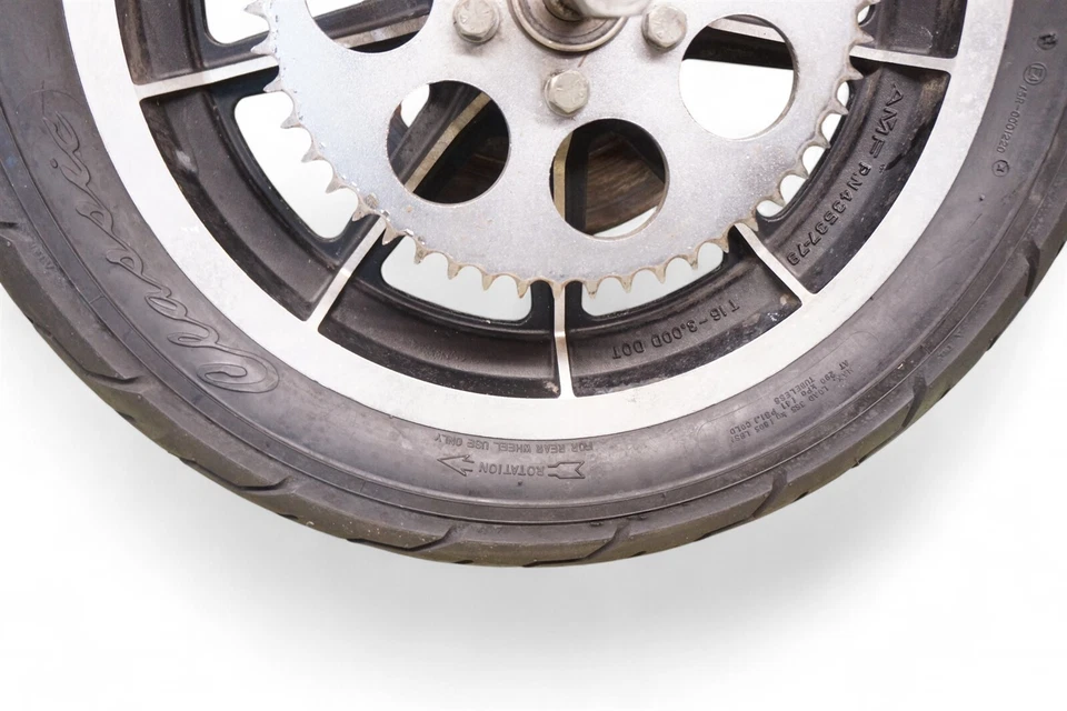 Harley Sportster Café Racer 1977 XLCR1000 XLCR 1000 CR1000 rueda trasera  Foto 2 de 4