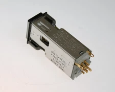 1275-104-14 MASTER SPECIALTIES SWITCH 5930-01-078-4299