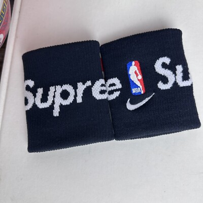 Supreme Nike NBA Armbänder (2er Pack) - schwarz - SS19