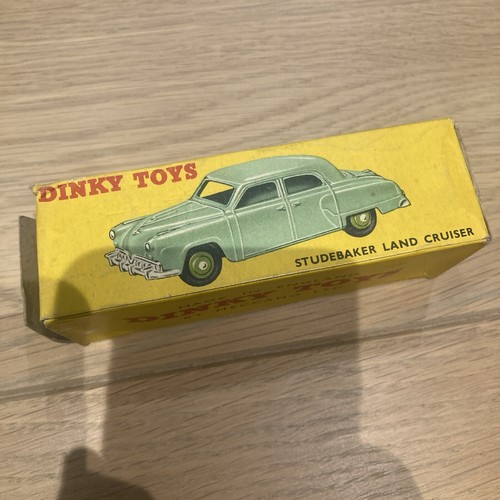Vintage Boxed Dinky Toys No 172 Studebaker Land Cruiser Light Green - Picture 3 of 10