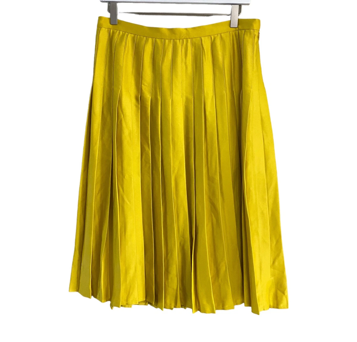 Satin pleated top skirt yellow