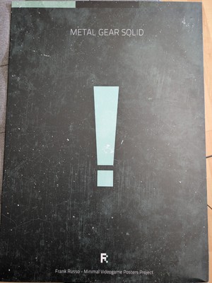Displate | Metal Gear Solid | Alert | Ausrufezeichen | Minimal Artwork | Limited