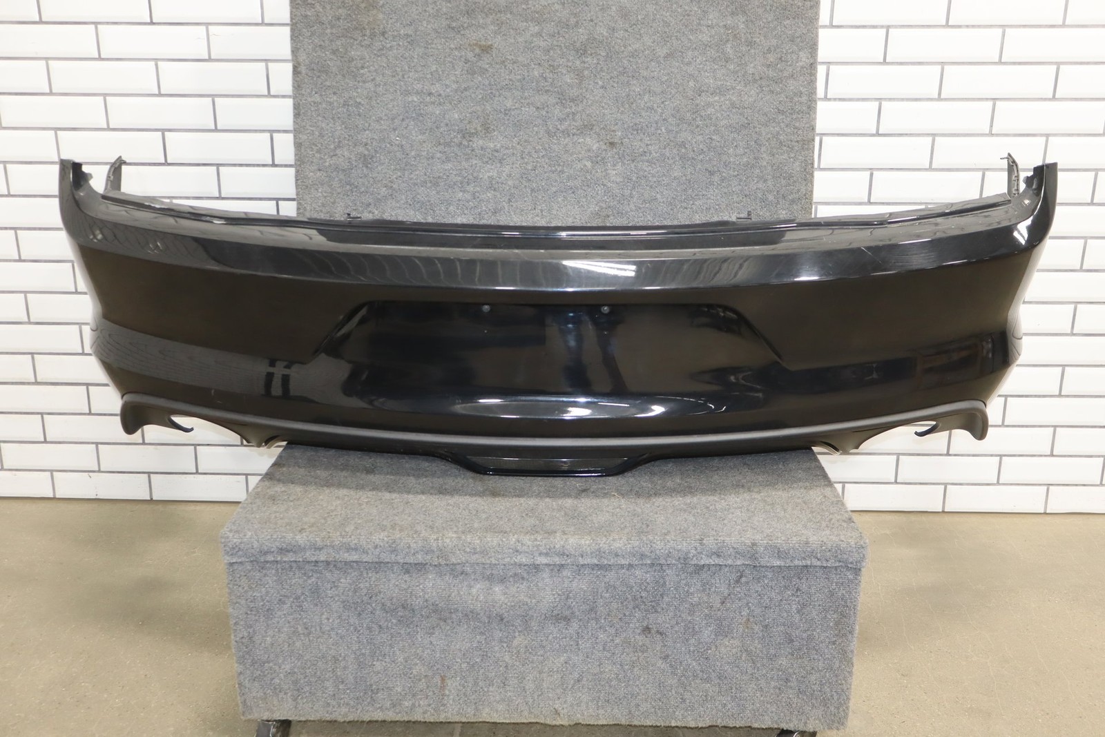 2015-2023 Ford Mustang GT S550 Rear Bumper Assembly Black UA