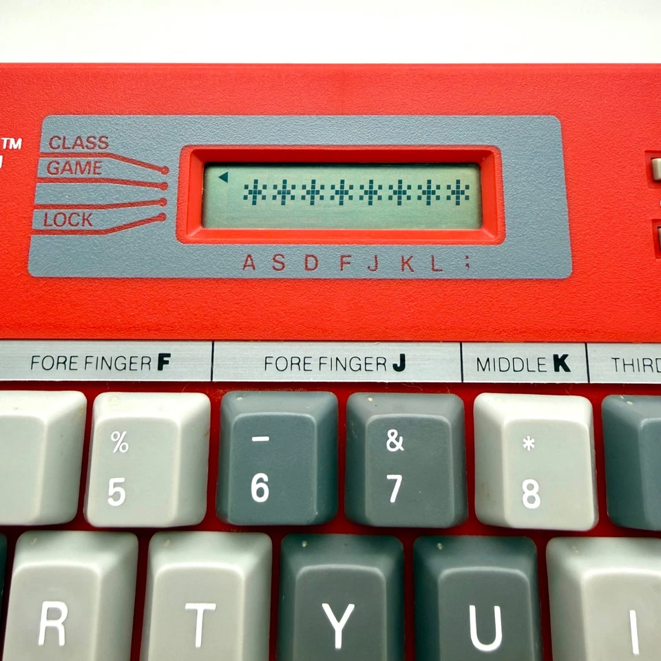 V-Tech Type-Right Educational Electronics Typing Tutor Keyboard 1985 - Tested - Image 3 of 4