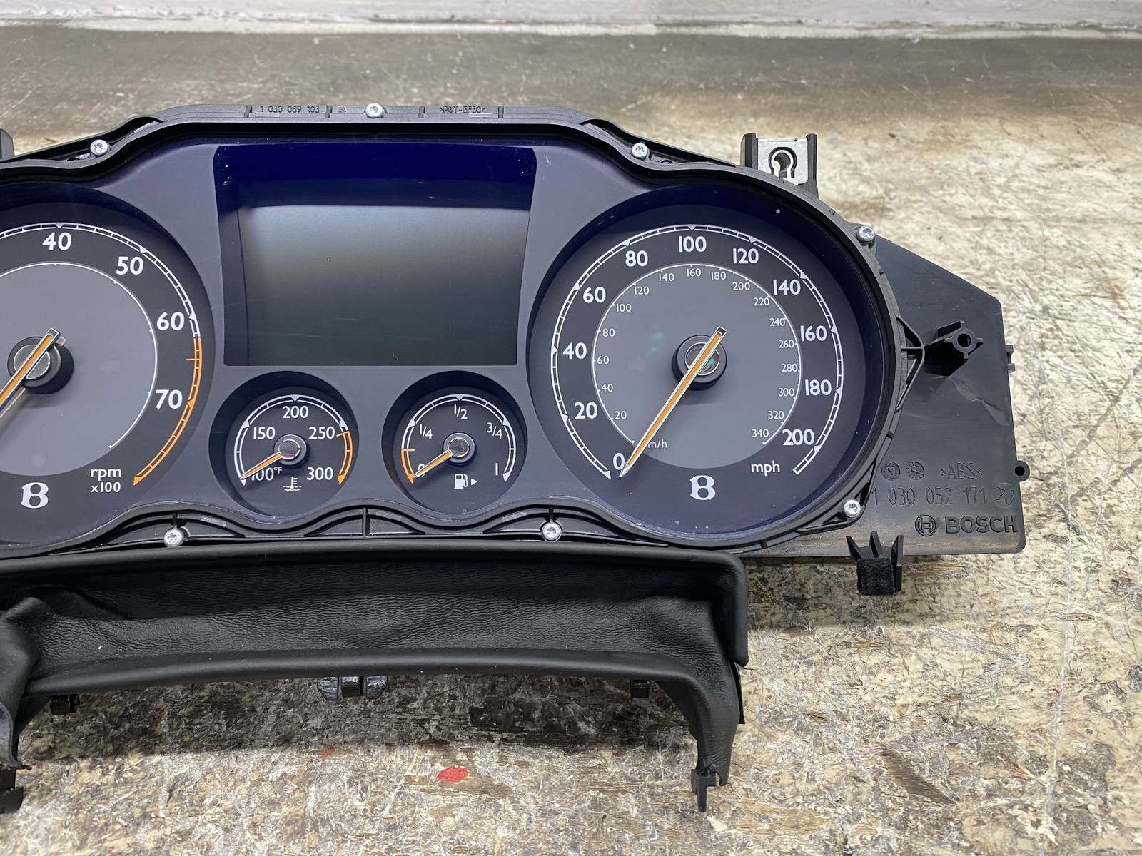 2013-2019 BENTLEY FLYING SPUR OEM SPEEDOMETER INSTRUMENT CLUSTER 3W0920851R