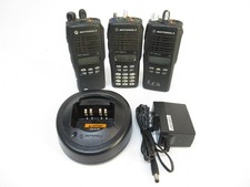 3x Motorola HT1250 LS UHF 450-512MHz 4W 16CH Two Way Radio AAH25SDH9DP5AN