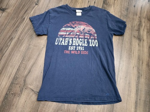 Vintage Adult XS S Utah's Hogle Zoo T Shirt Distressed Souvenir
