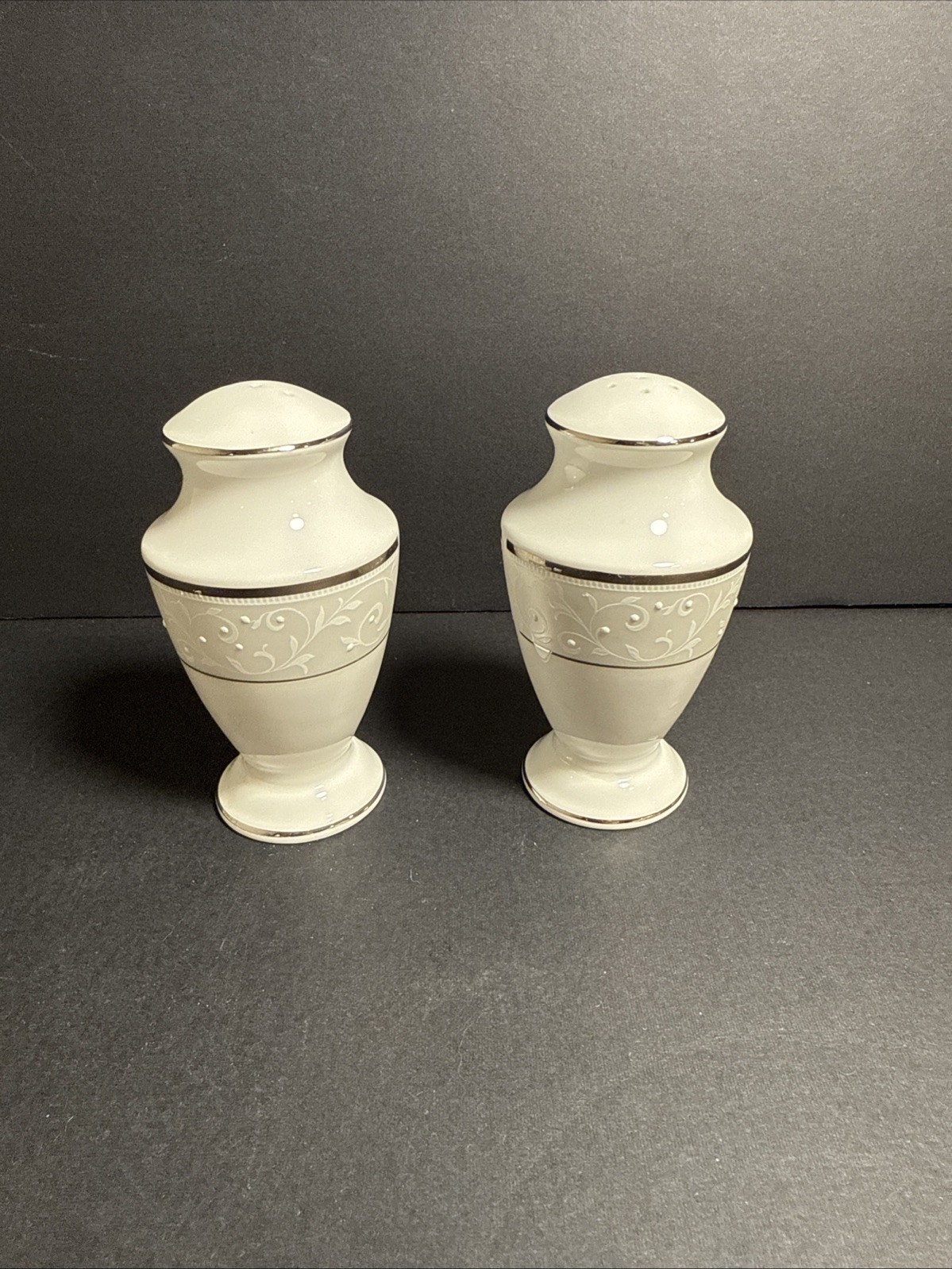 Lenox Opal Innocence Salt Pepper Shakers