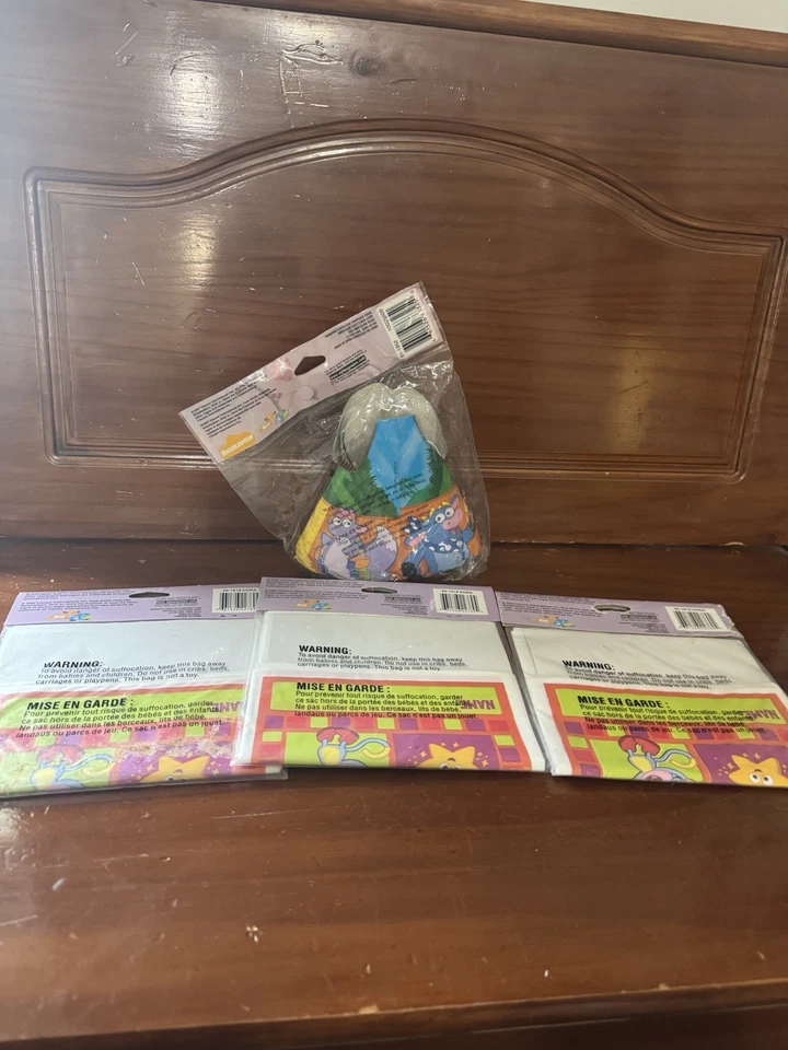 Vintage Dora The Explorer Party Hats And Favor Bags NEW Old Stock RARE - Image 2 of 2