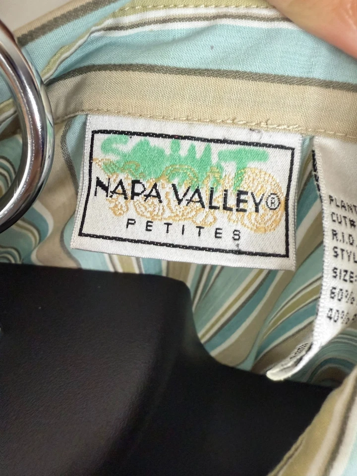 Blusa feminina Napa Valley ocidental listrada frontal com botão verde pequena grande - Imagem 3 de 4