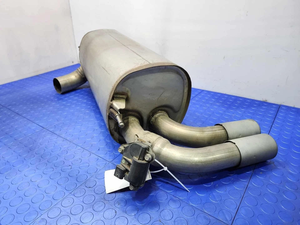 Silenciador de escape trasero BMW 228i 2014-2016 2,0 L pieza original OEM 18308606732 Foto 4 de 4