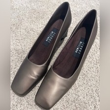 Vintage Stuart Weitzman Square Toe Block Heel