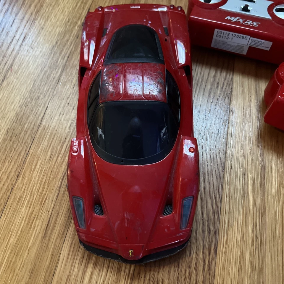 2005 Rare MJX RC Ferrari 1/20 Remote Control Car W 2 remotes  PARTS ONLY - Image 3 of 4