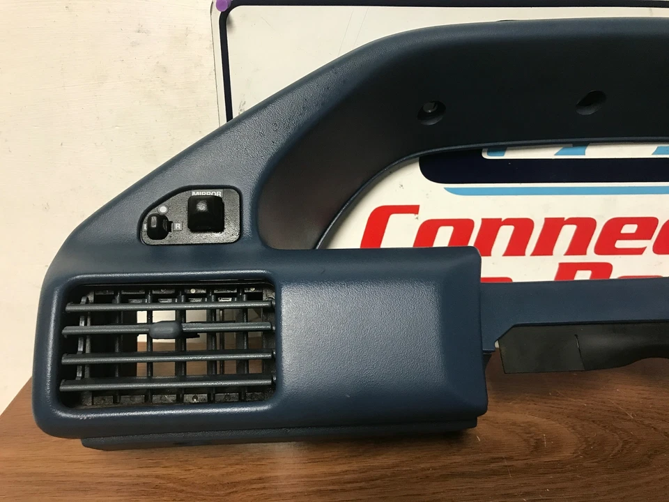 1995 MERCURY TRACER INSTRUMENT CLUSTER BEZEL VENTS *FLAW SEE PHOTO OEM - Image 4 of 4