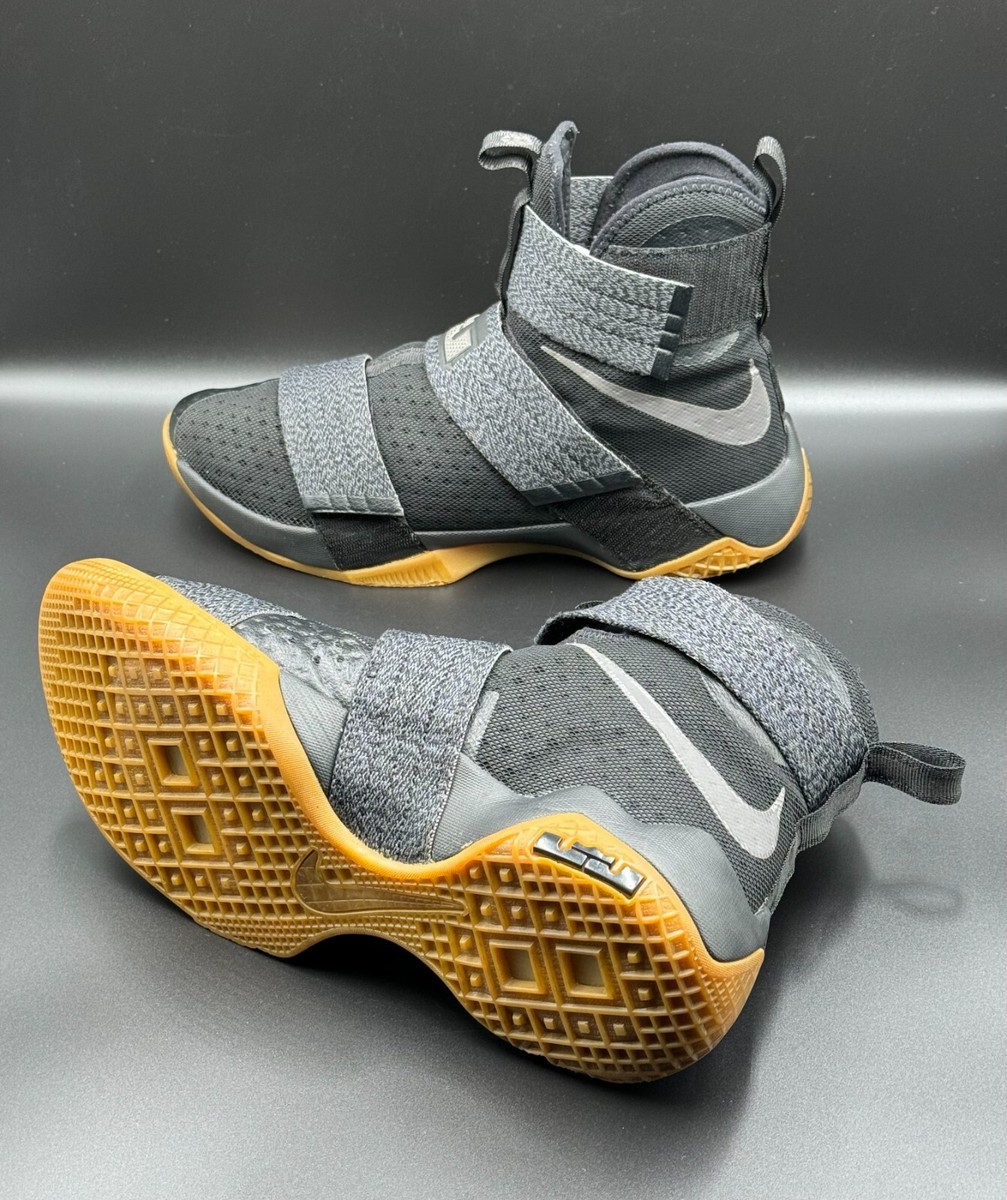 Size 12 - Nike LeBron Soldier 10 SFG Black Blue | eBay