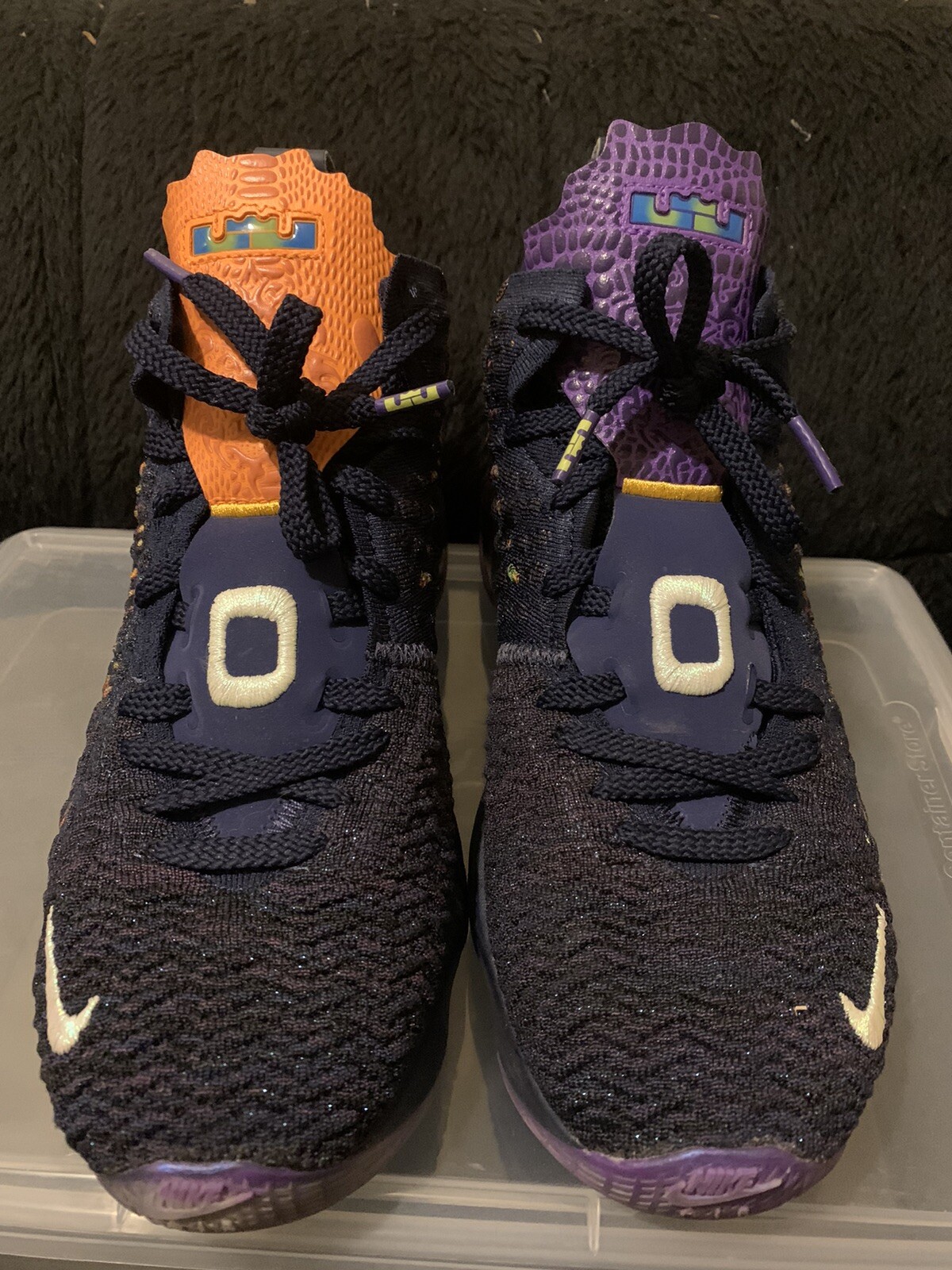 Space Jam 2 Shoes Lebron : You Can Buy New Space Jam 2 Themed Lebron 17 Shoes This Weekend