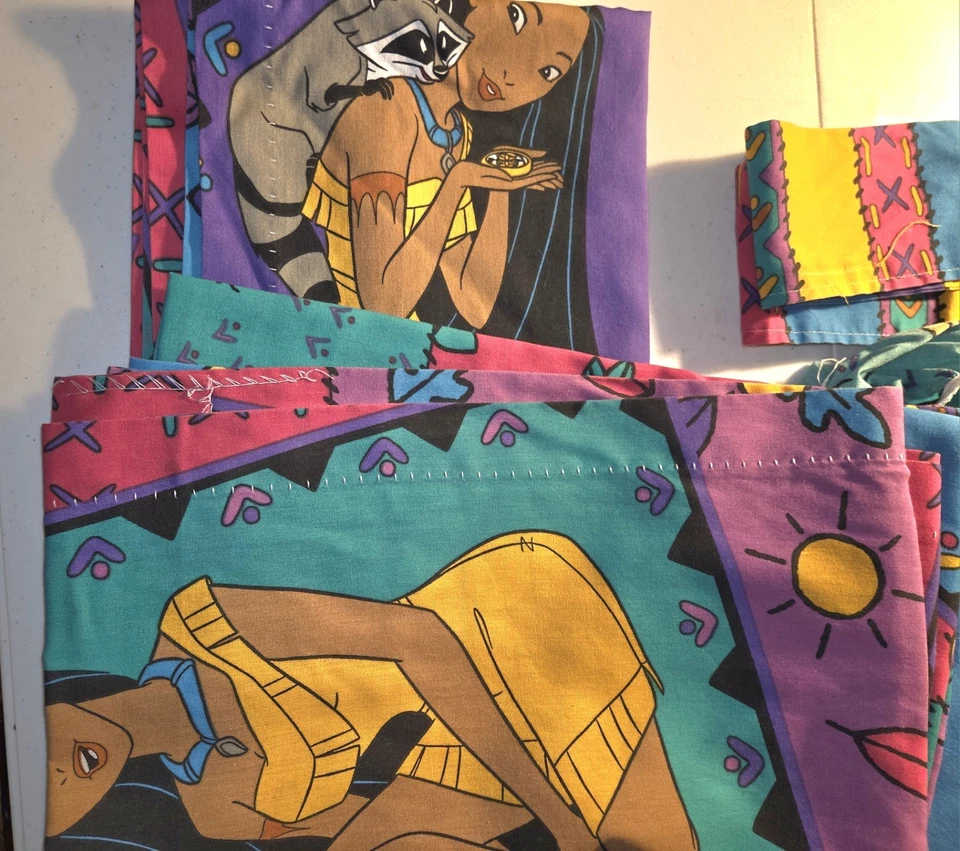 Conjunto de lençóis duplos Pocahontas com cortinas e fronha - Imagem 4 de 4