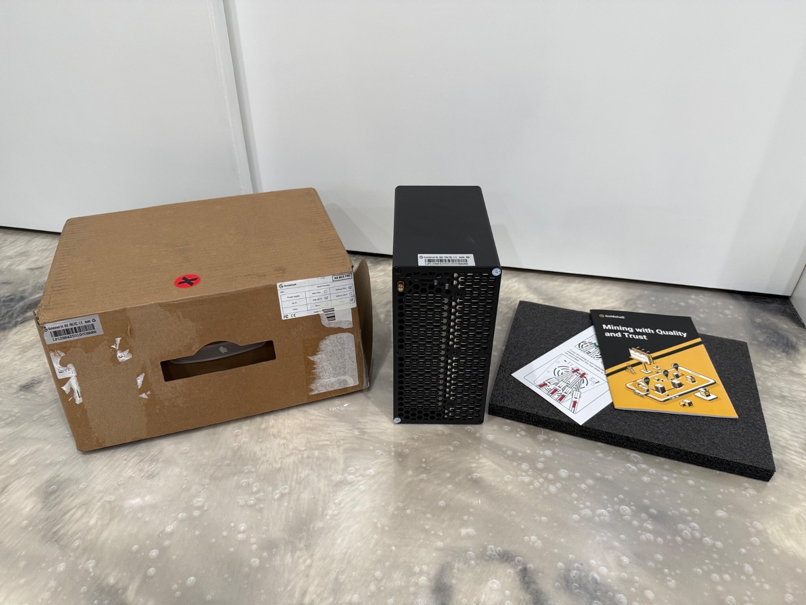 Goldshell KA Box Pro 1.6T 600w Kaspa KAS Miner Asic Miner