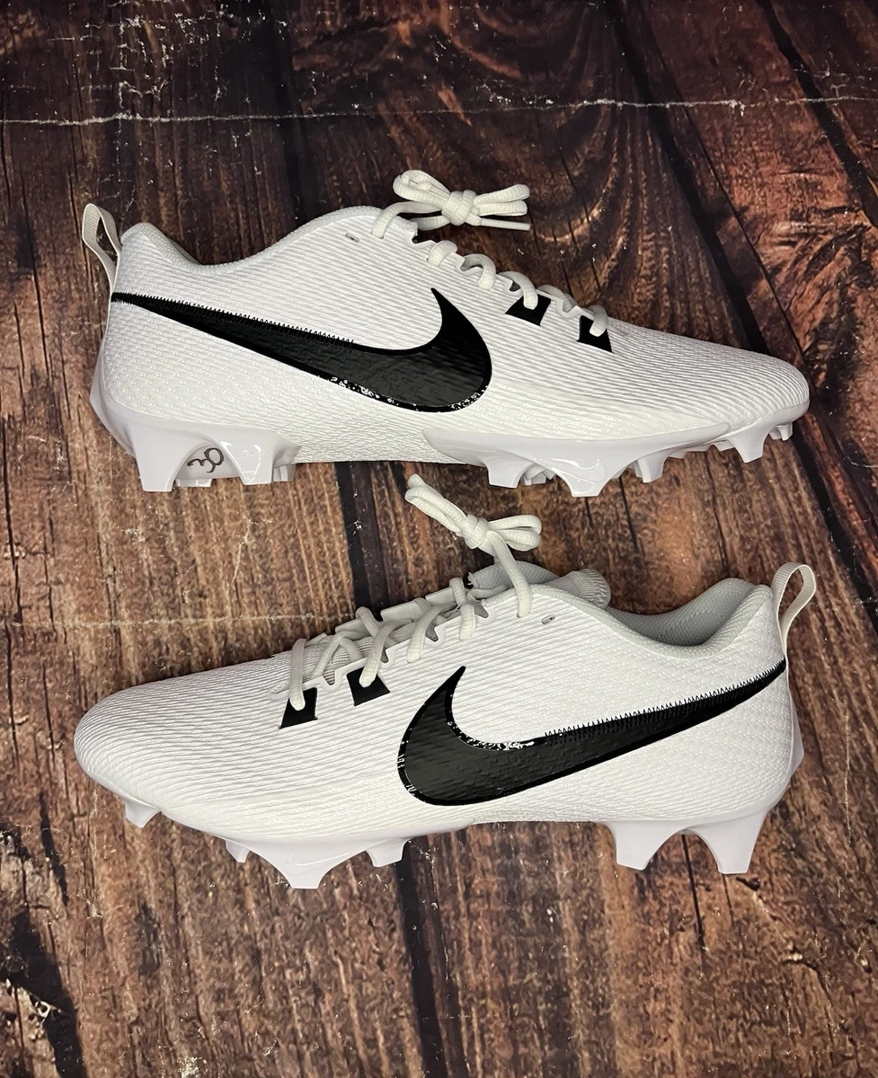 Nike Medium Width (D, M) 14 US Football Shoes & Cleats for  display picture 1