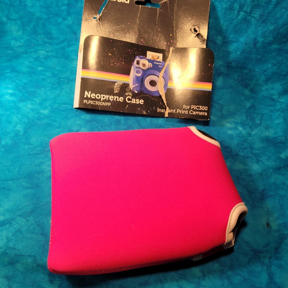 Funda de neopreno Polaroid para cámaras Pic300 y Socialmatic rosa vintage nueva Foto 3 de 4