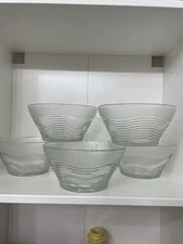 Duralex Ondine Clear Glass  Bowl 5 Pieces Made In France. Used Good Condition .