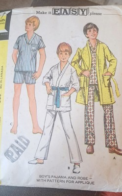 McCalls Sewing Pattern 3041 Easy Sleep Cut-altogether Boys Pajamas Robe 12