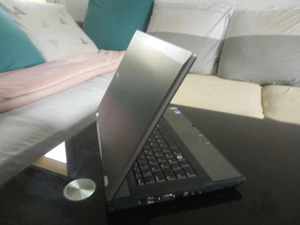 Ordinateur portable DELL LATITUDE E5410 4GB RAM SSD 120 GB PCP0149 - Image 4 of 4