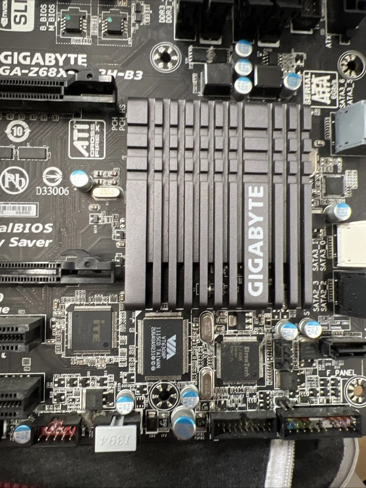 Gigabyte Technology GA-Z68X-UD3H-B3 LGA 1155, Intel Motherboard - Image 3 of 4