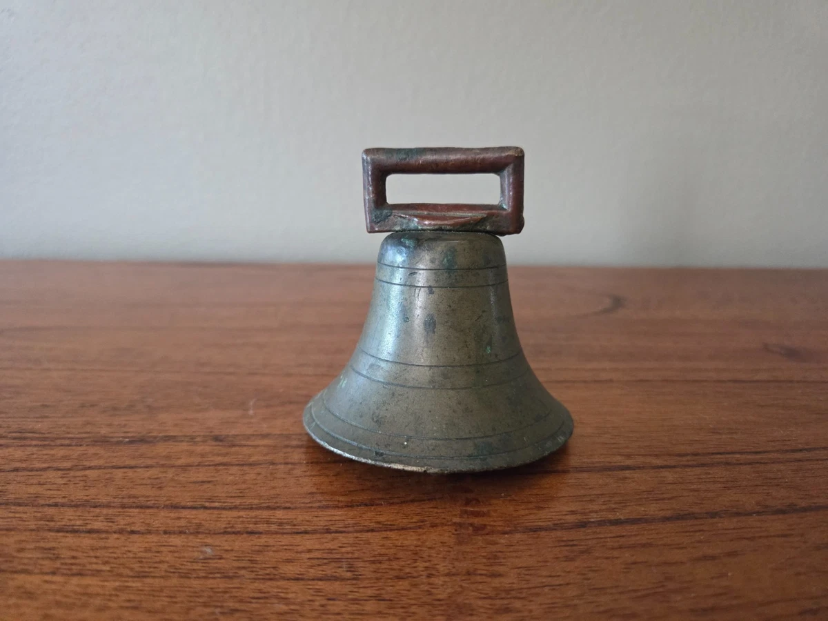 アンティークのソリのベル　ブラスベル　値下げしました 25+ Original Antique Primitive Bells for sale | Updated Oct 2026