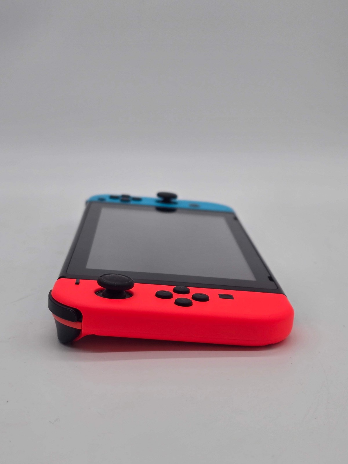 Nintendo Switch (HAC-001-01) Black w/ Joy-Cons, Dock & Case, Cable