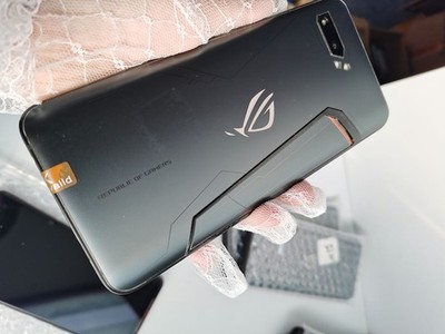 ASUS ROG Phone 2 - 1TB - Black (Unlocked) 4G Gaming phone Good